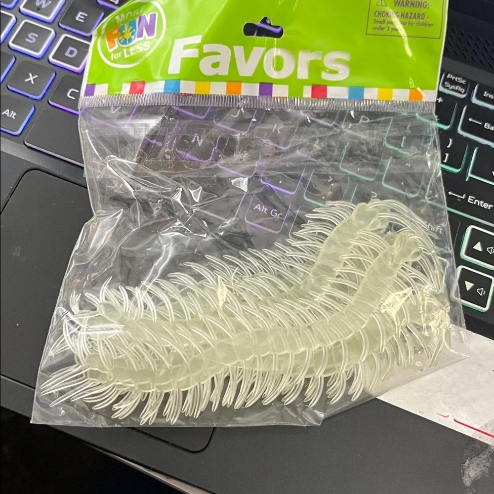 Glow-in-the-Dark Centipedes (10 Pack)
